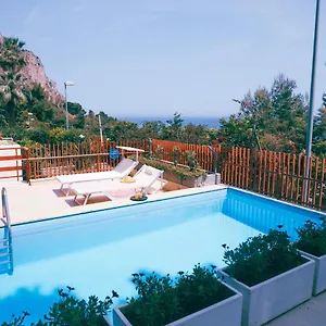 sea-apartment-pool-2.sicilyhotelsitaly.net/